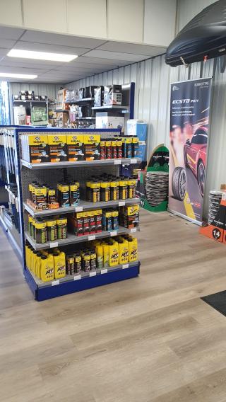 Garage Point S - Laval (MJC AUTOMOBILES) 0