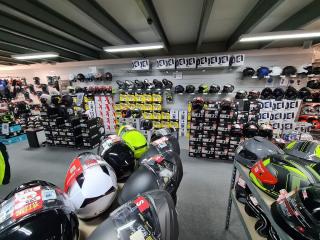 Garage Planet Racing - Concession Yamaha Rouen Rive Droite 0