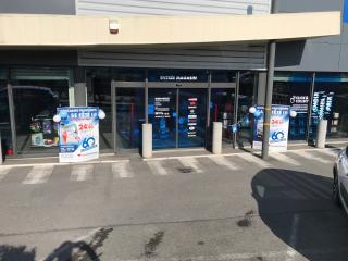 Garage AUTODISTRIBUTION 0