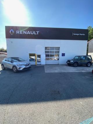 Garage Garage Santiago Martin 0