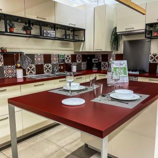 Garage Leroy Merlin Nîmes 0