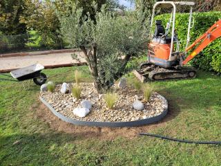 Garage Aristée Espaces Verts: entretien, création d'espaces verts Genlis-Dijon-Côte-d'Or 0