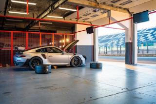 Garage Centre Service Porsche Paris Est 1