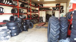 Garage First Stop Le Luc Pneus Services 0