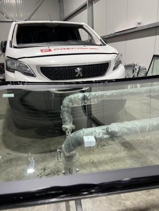 Garage LRT PARE-BRISE 0