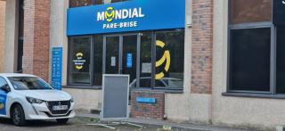 Garage Mondial Pare-Brise Voisins-les-Bretonneux 0