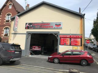 Garage Garage ADE - Carrosserie/Peinture 0