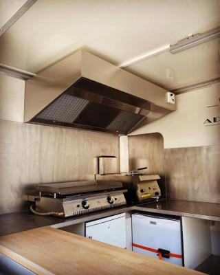 Garage Pyrénées Camper 0