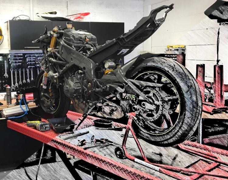 FRED MOTO RACE:Préparation moto piste,entretien-réparation moto,préparation suspensions