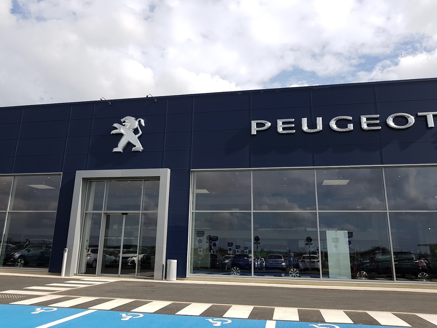 Mary Automobiles Amiens Peugeot