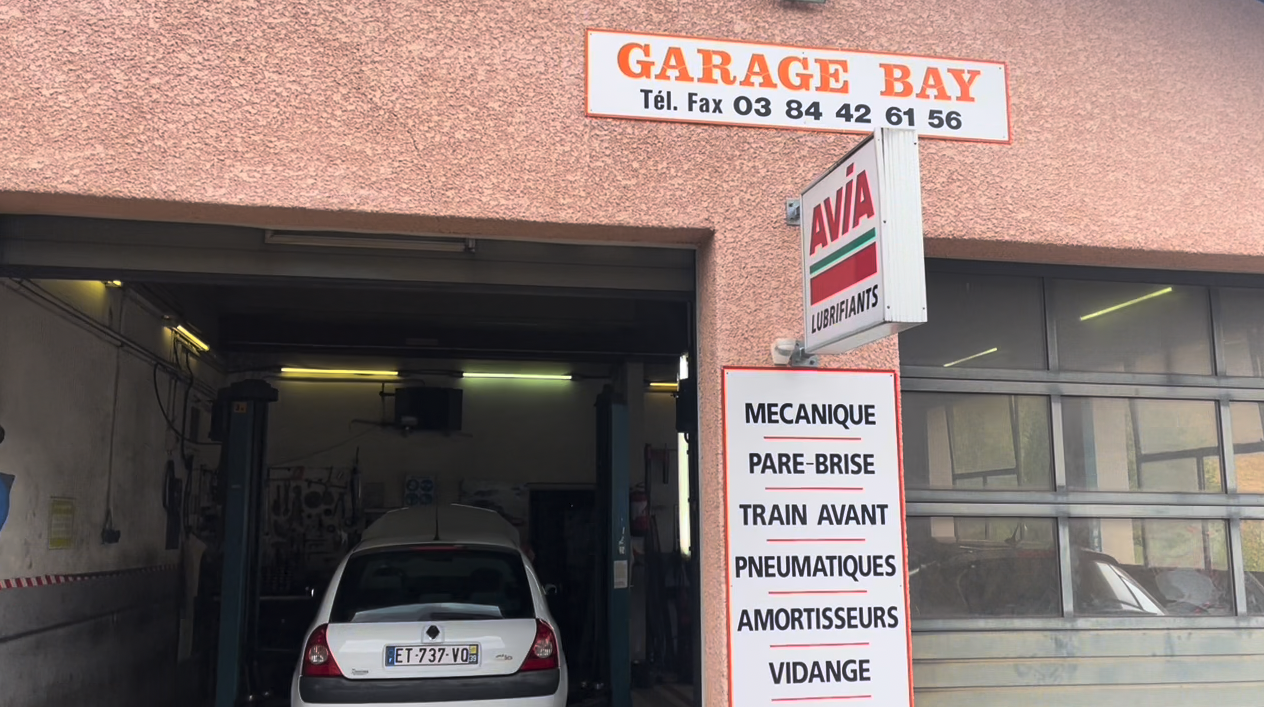 Garage Bay